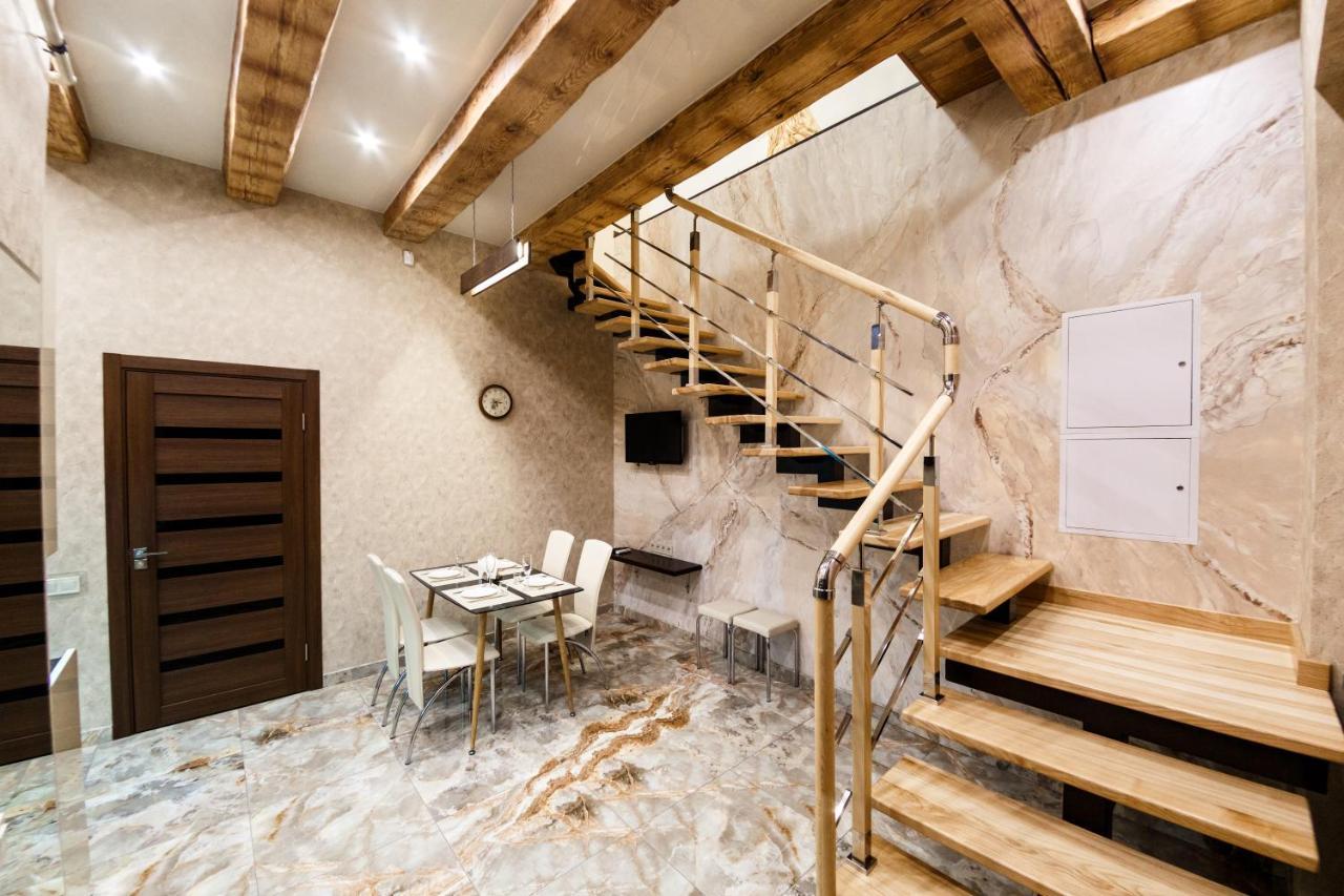 Apartments "The cultural capital" VIP Liov Exterior foto