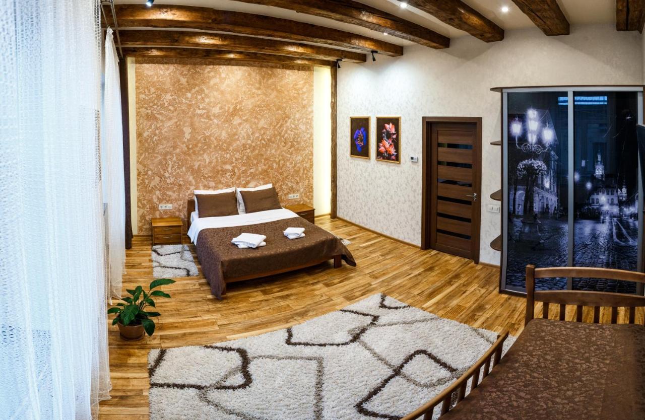 Apartments "The cultural capital" VIP Liov Exterior foto